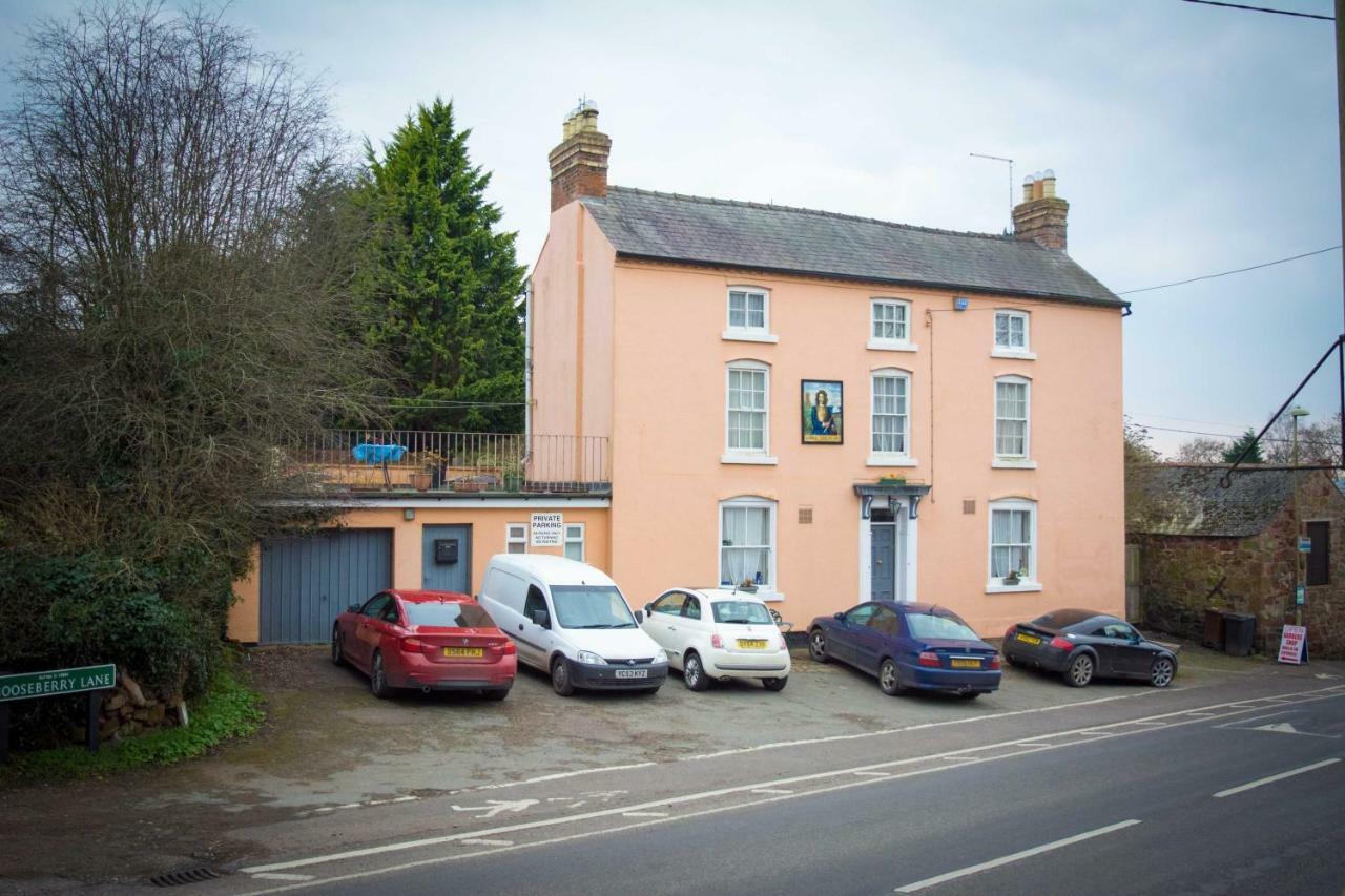 The Benbow Inn At Ruyton-Xi-Towns Ruyton-XI-Towns Exterior photo